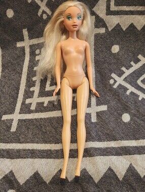 My Scene 2004 Jammin In Jamaica Barbie /Kennedy Nude Doll Green Eyeshadow